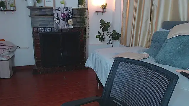 دردشة Emma_hassani الجنسية المباشرة