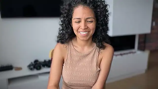 illaroomのウェブカメラショー