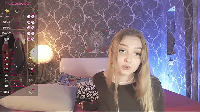 MiaMiaMeow: απευθείας συνομιλία ΧΧΧ