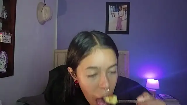 Sembang XXX Secara Langsung stephania_t