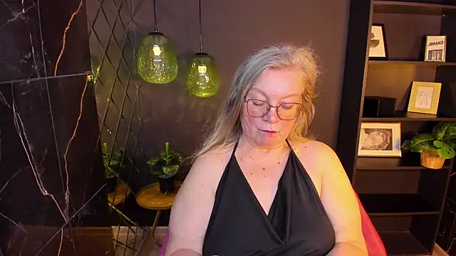 NataliMellow's Live XXX Chat