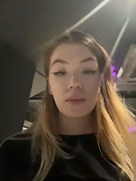 Risky_Mia69's Webcam Show