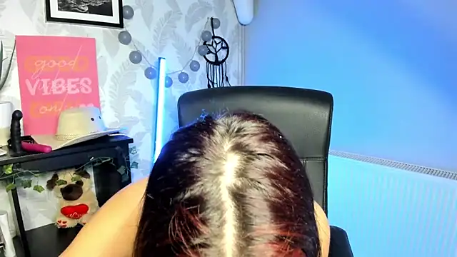 Nova_SIN Chat XXX in diretta