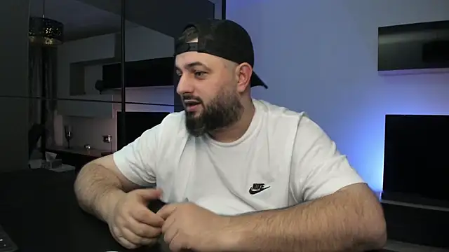 DravenPeak webkamerás műsora