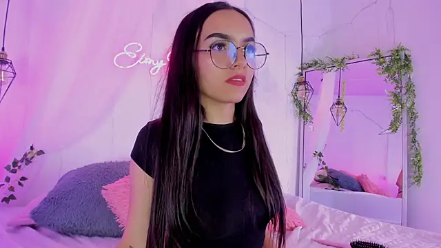 แชท XXX สดของ eimi_rosse18