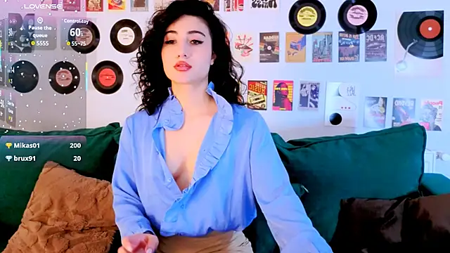 Maya_Rogerss – Naživo XXX chat