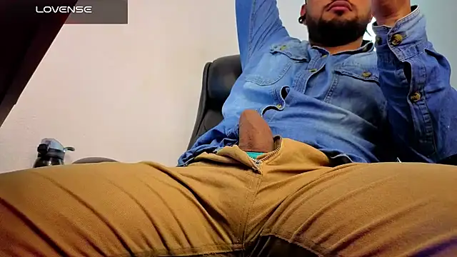 Ernesto-Rodriguez82 Live XXX-chat