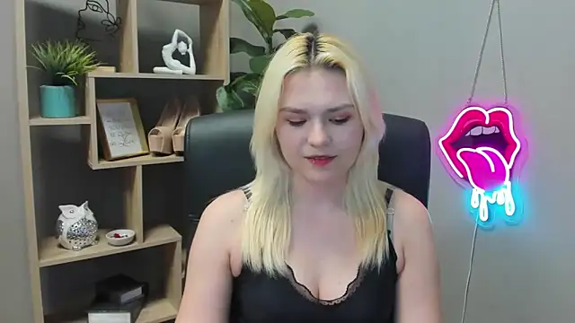 Chat XXX ao vivo de SweetLilyxo