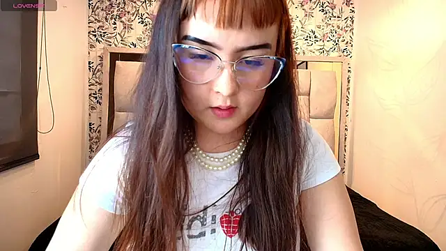 Sofi_Blake__ élő XXX-chatje