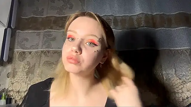 KrystenHoyeのライブXXXチャット