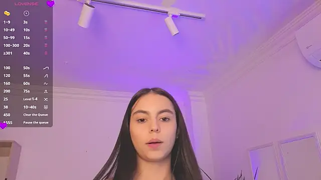 Chat XXX en directo de Aleejaa__