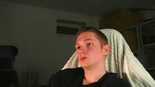 dustyn_fox élő XXX-chatje