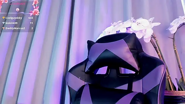 Chat XXX en directo de artemish__