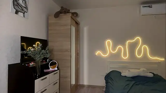 Chat +18 de MyraLitterers ao vivo