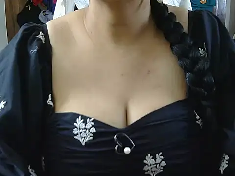 Hot_Sonniyaa Show Webcam