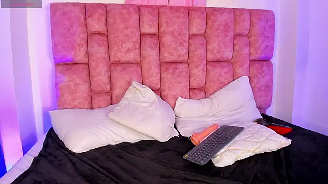 Chatroom XXX en direct de angelcherrypie