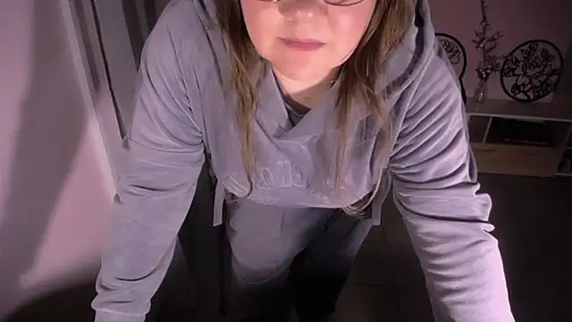 Chat XXX ao vivo de NeuroDoll