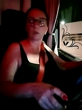 Chatroom XXX en direct de Milfa_nimfomana