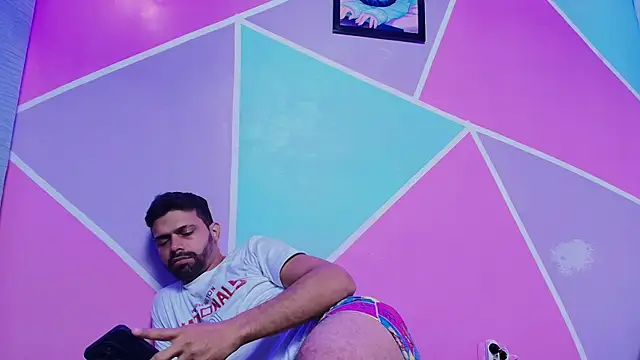 Онлайн чат XXX max_ashley_mds