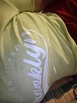 Chatroom XXX en direct de TamilDreamgirl08