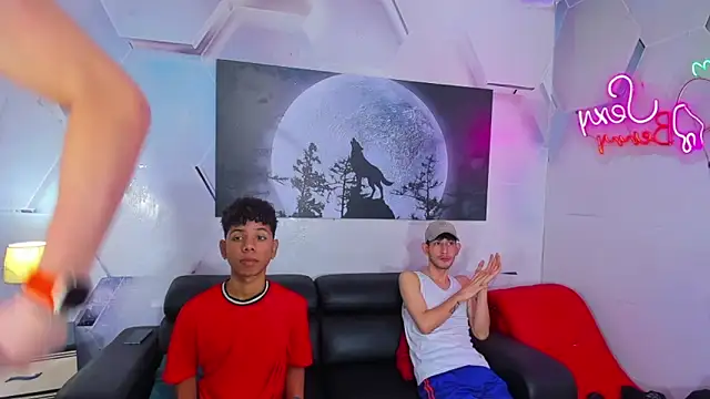 Spicy_guys webcam show