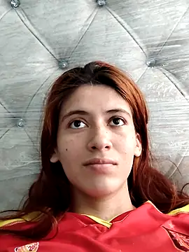 Chatroom XXX en direct de Sasha_Red_