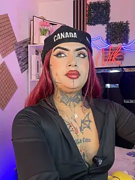 LauriInk1 Chat XXX live