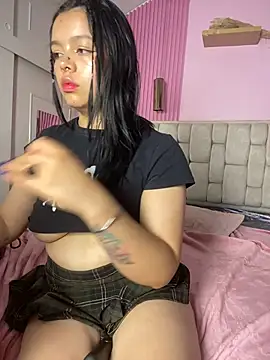 DammCherry live XXX chat