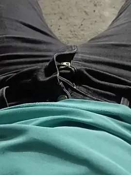 โชว์เว็บแคมของ Rocky-badboy_cum4me