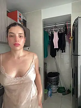 dakota_le 即時 XXX 聊天