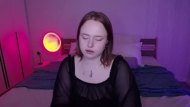 Онлайн чат XXX SelenaLily