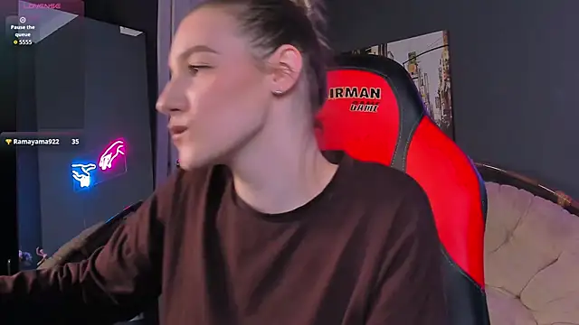 Vanessa___Lui's Live XXX Chat