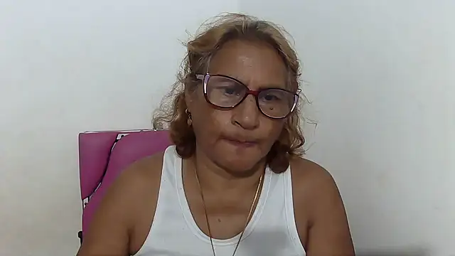 charrysexy1 Chat XXX in diretta