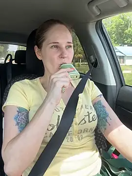 lolabunny9's Webcam Show