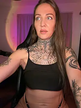 Elenascrib Adlı Modelin Canlı XXX Sohbeti