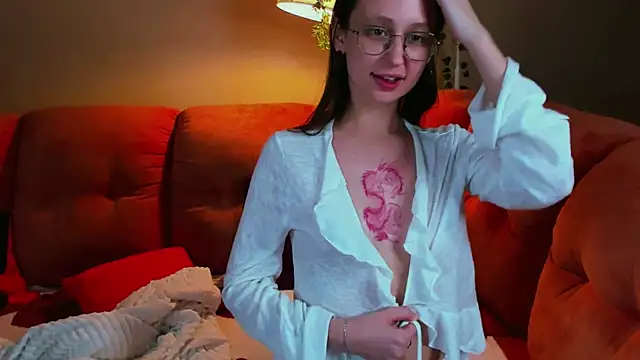 YourLovellyStory: онлайн-секс-чат