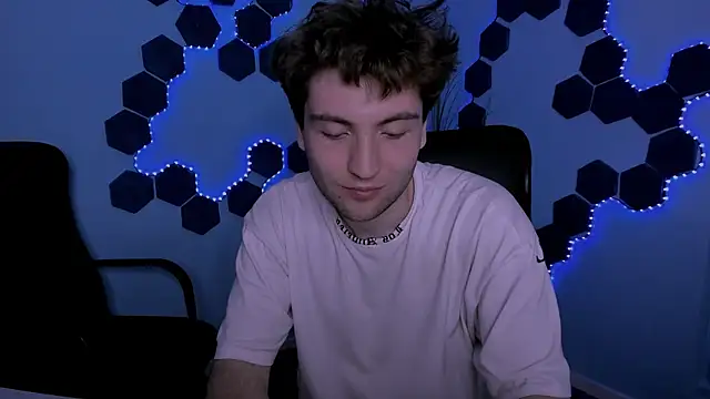 travis_wolf_ webkamerás műsora