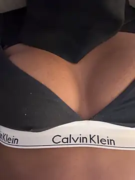 KiaraAmaraのライブXXXチャット