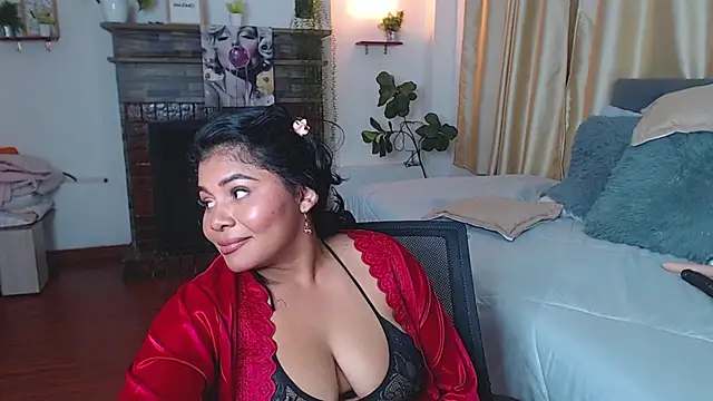 Emma_hassani Adlı Modelin Canlı XXX Sohbeti