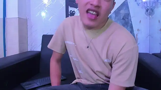 Robert_smith26's Webcam Show