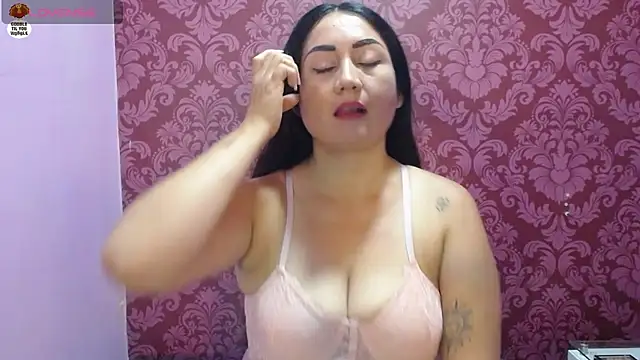 Czat XXX na żywo – juliana_diaz