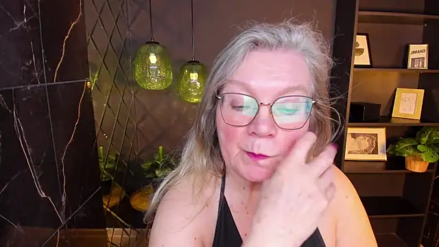 NataliMellow Live XXX-chat