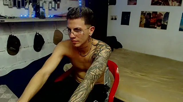 paul-mendezx's Live XXX Chat