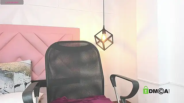 lia_harper_: онлайн-секс-чат