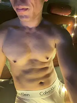 Show modela PTacb-12345 na web-kameri