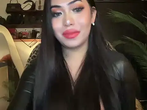 XGoodnessGracious Webcamshow