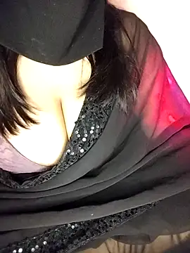 Prettysneha69 Show in webcam