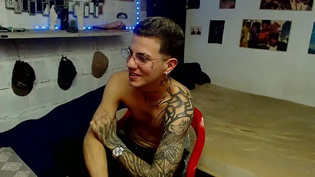 paul-mendezx: онлайн-секс-чат