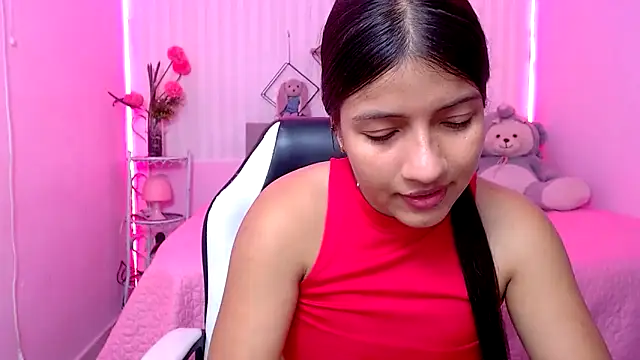 zara_cute's Live XXX Chat