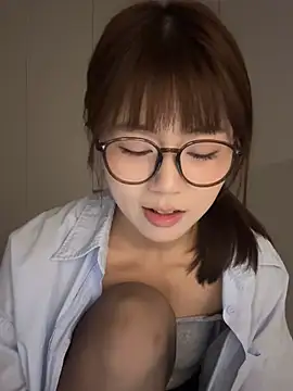 Nana-3 网络视讯表演